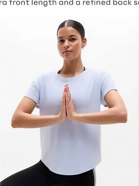 Athleta Move With Ease Short Sleeve Tee in Gossamer Colorway; Medium